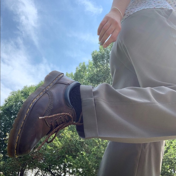 Vintage Brown Dr. Martens - Picture 4 of 4